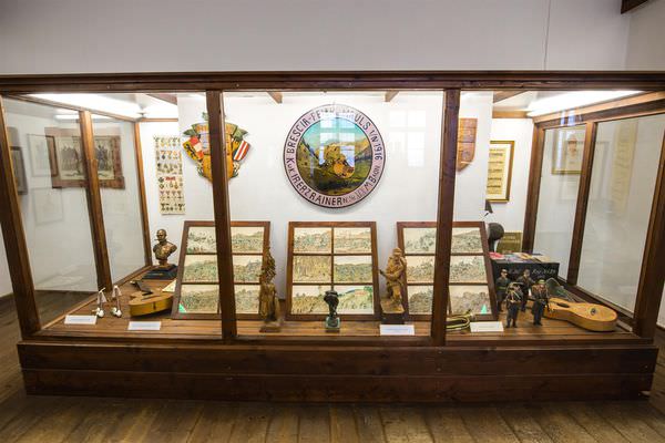 18.5D3_0300_resized.jpg 18.5D3_0300_resized.jpg