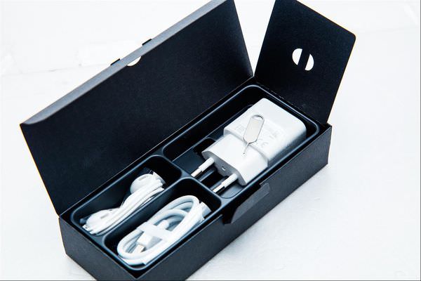 06.5DS_2121_resized.jpg 06.5DS_2121_resized.jpg