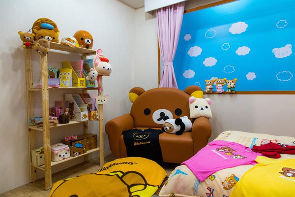 39.5DS_3047_resized.jpg 39.5DS_3047_resized.jpg