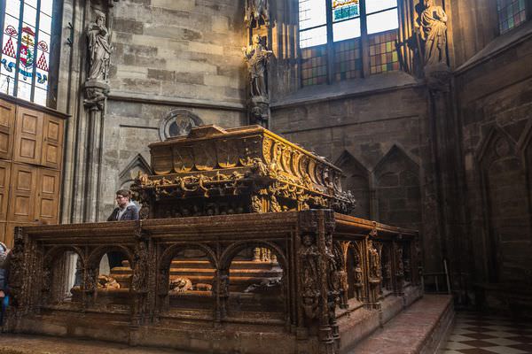 09.5D3_8206_resized.jpg 09.5D3_8206_resized.jpg