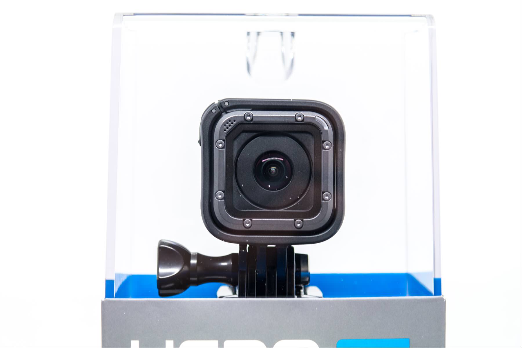 [比攝影74] GoPro HERO 5 Session 開箱規格特色介紹 , 全裸機防水 4k 錄影語音儲存新昇級