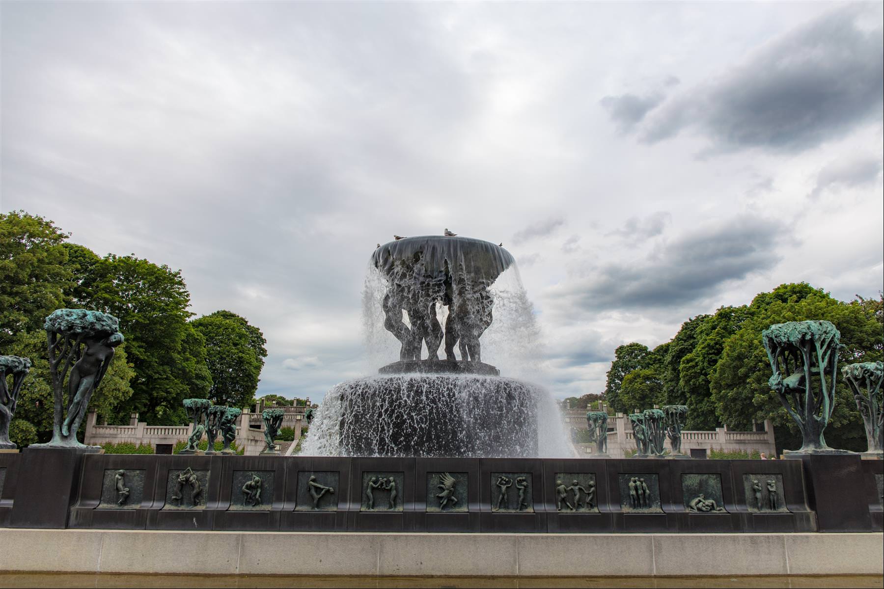 [挪威/奧斯陸] Vigelandsparken 維格蘭人生雕塑公園，看盡一生喜怒哀樂