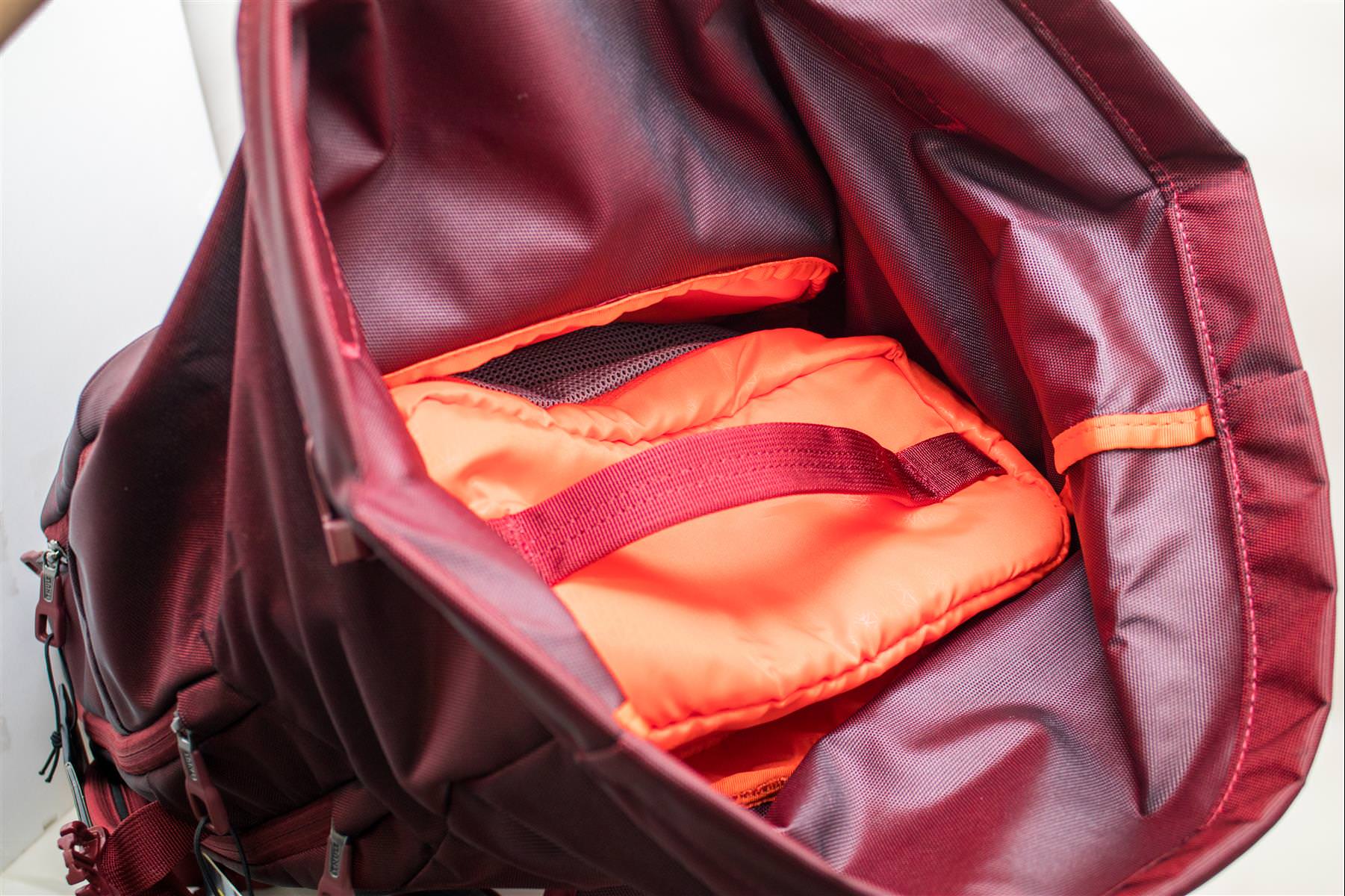 [玩攝影56] Thule Subterra Travel Backpack 旅人背包，值得喜愛旅行的你信賴