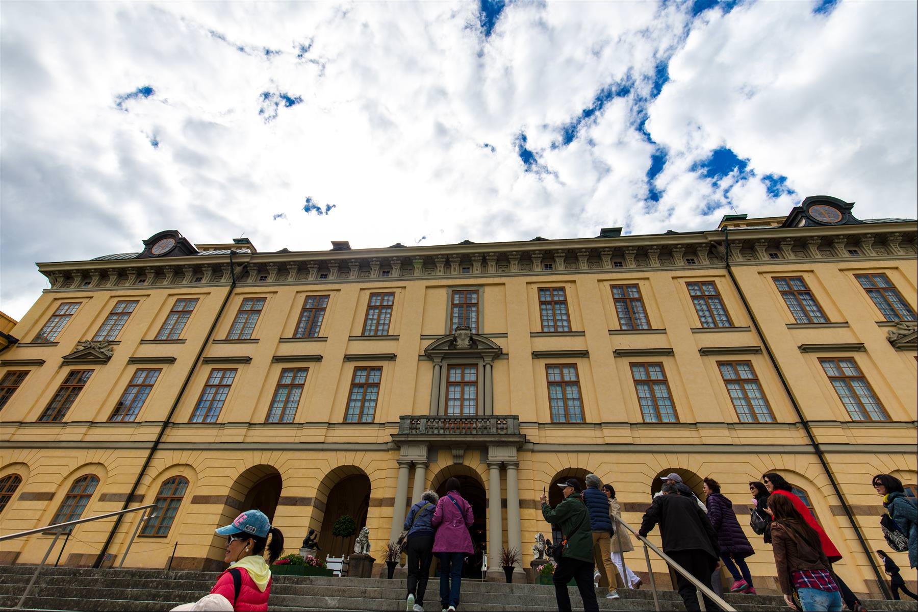 [瑞典/斯德哥爾摩] 來去拜訪瑞典國家的家 - 多特寧宮 DRONTINGHOLM ，瑞典保存最好皇宮