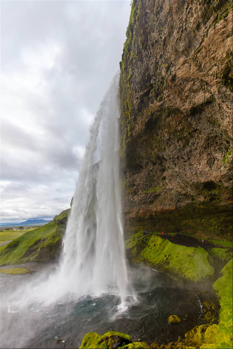 塞里雅蘭瀑布 Seljalandsfoss 