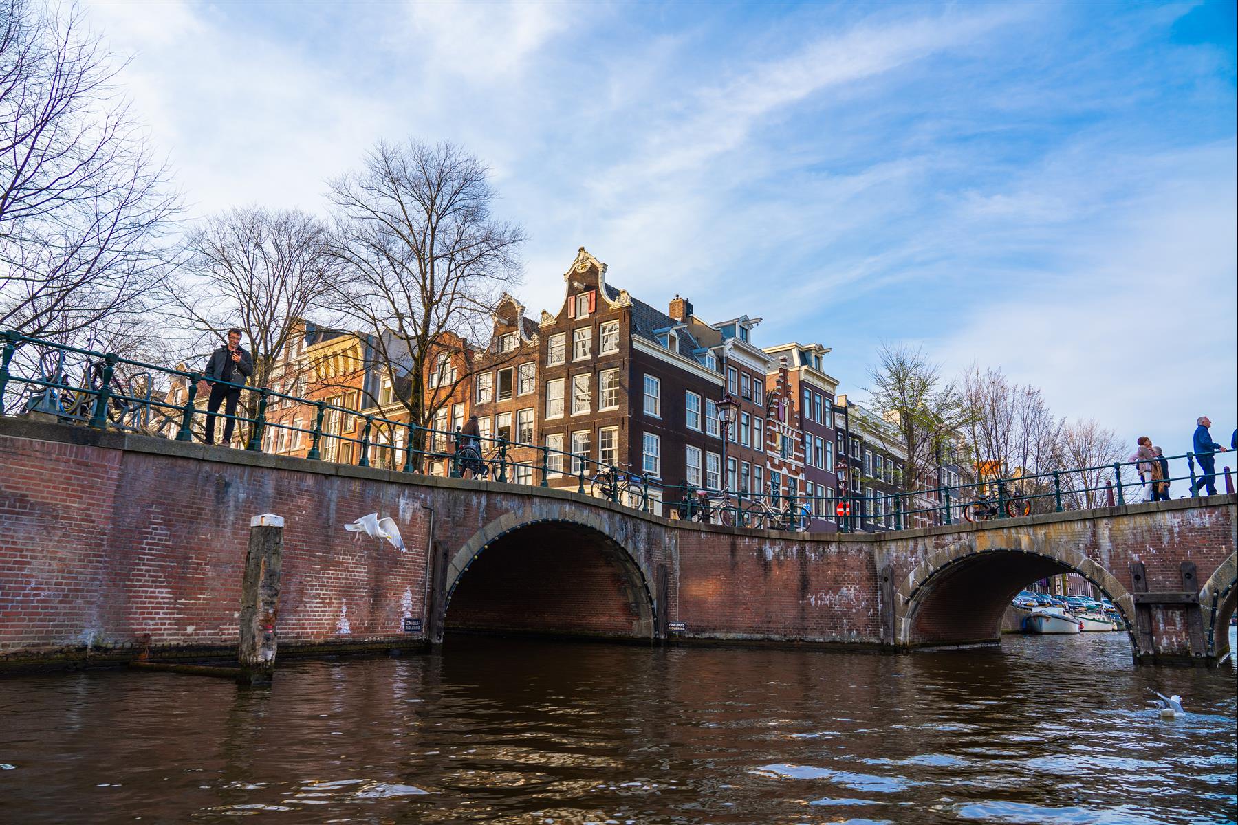 [荷蘭/阿姆斯特丹] 海尼根遊船 十分推薦，搭著海尼根號遊運河，購買套票超划算
