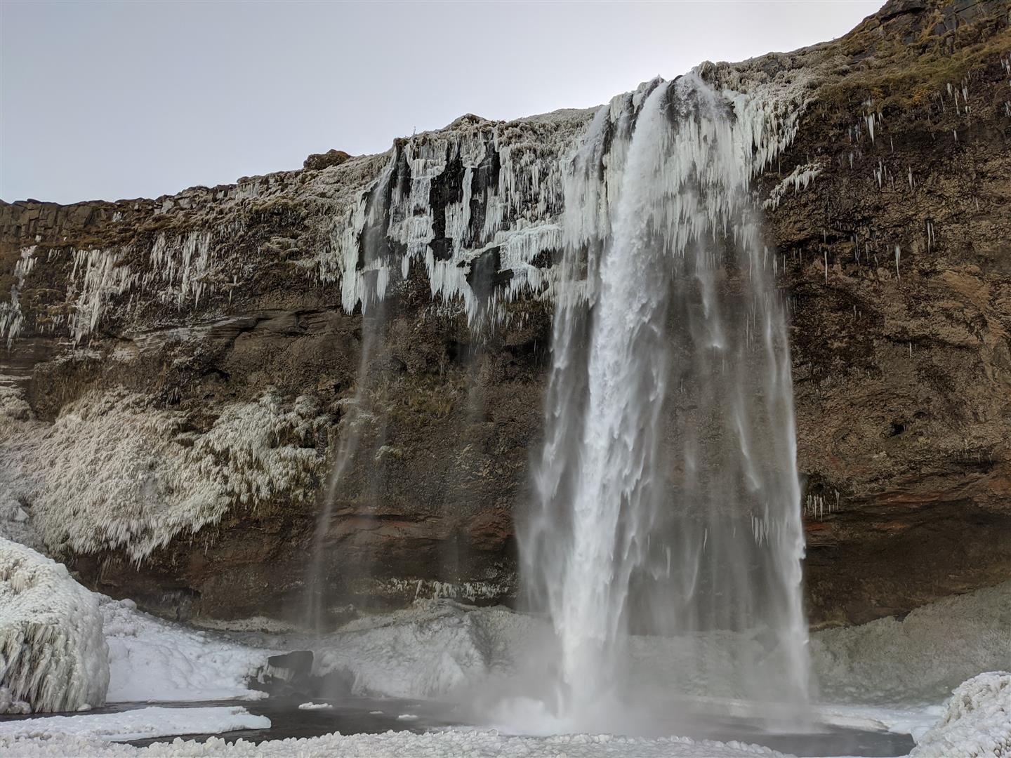 塞里雅蘭瀑布 Seljalandsfoss