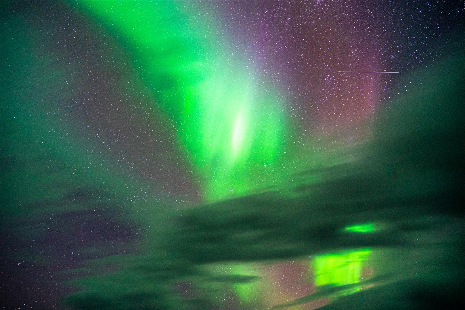[冰島] 2019 冰島極光自助旅行 Day06 – 93 號最美山路、冒險王小鎮、黑色城堡、阿克雷里、霍夫索斯
