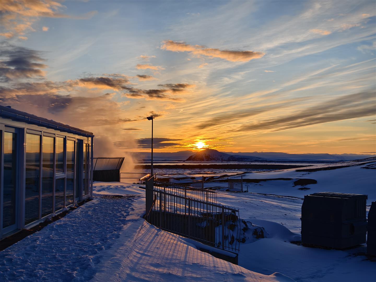 [教攝影122] 手機相機能取代相機嗎? 新的思考途徑來回答這問題