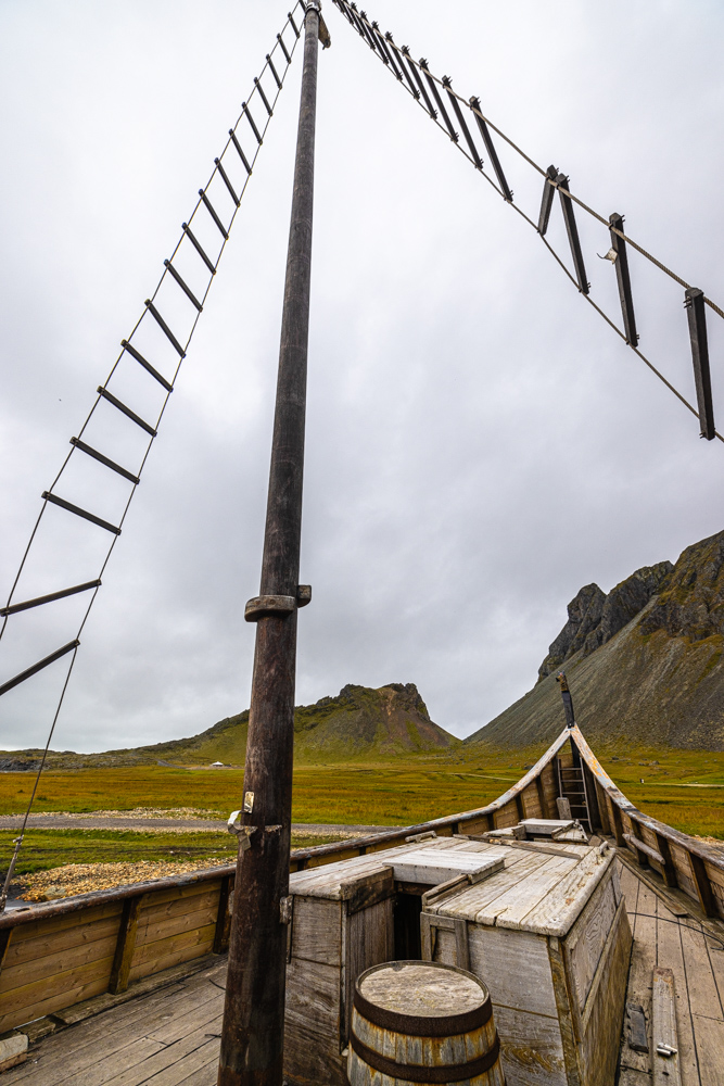 [冰島/東南] 西角山 Vestrahorn ，海天一色美景 & 維京人部落
