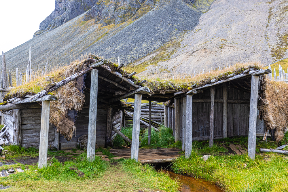 [冰島/東南] 西角山 Vestrahorn ，海天一色美景 & 維京人部落