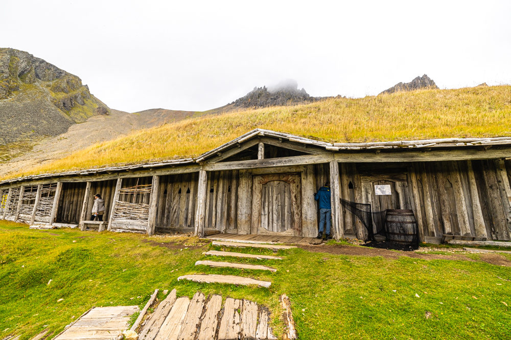 [冰島/東南] 西角山 Vestrahorn ，海天一色美景 & 維京人部落