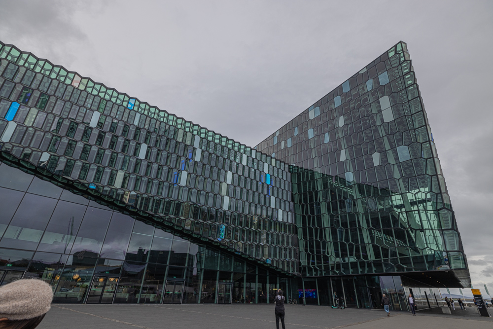 [2023 冰島環島 16 日] Day01/02 台北、冰島、雷克雅維克