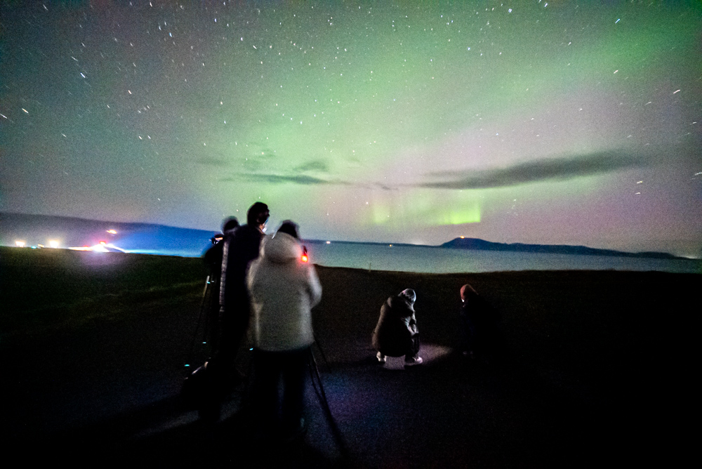 [2023 冰島環島 16 日] Day07 冒險王小鎮 Seydisfjordur、Klifbrekku Waterfall 多層瀑布、東峽灣景色