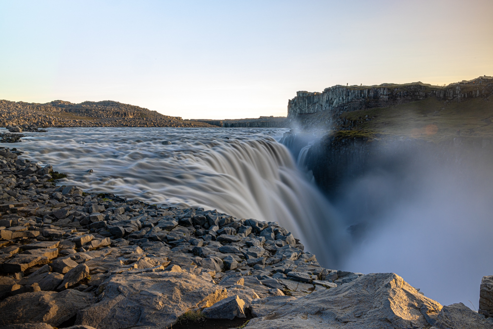 [2023 冰島環島 16 日] Day08 冰島巨石陣 Artic Henge 與黛提瀑布 Dettifoss