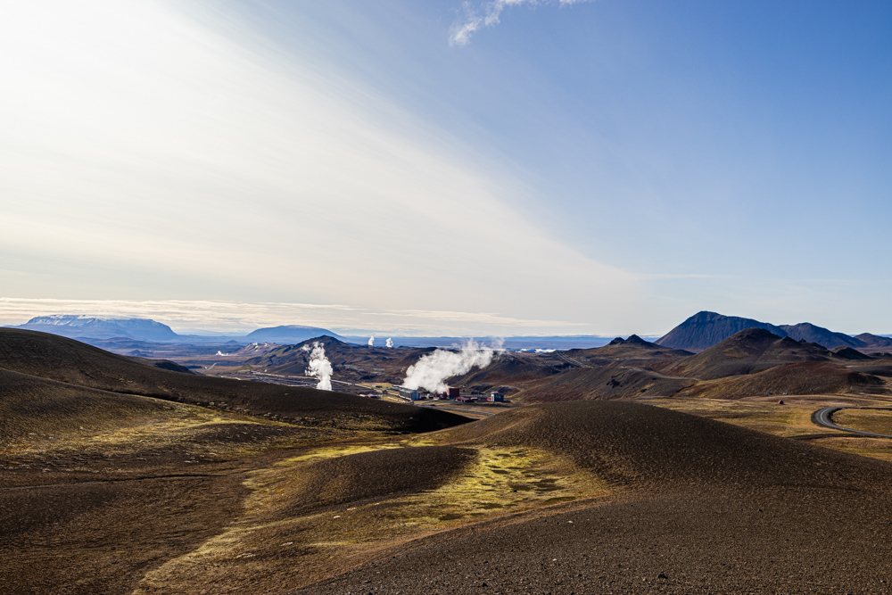 [2023 冰島環島 16 日] Day10 克拉夫拉火山、新娘婚紗瀑布