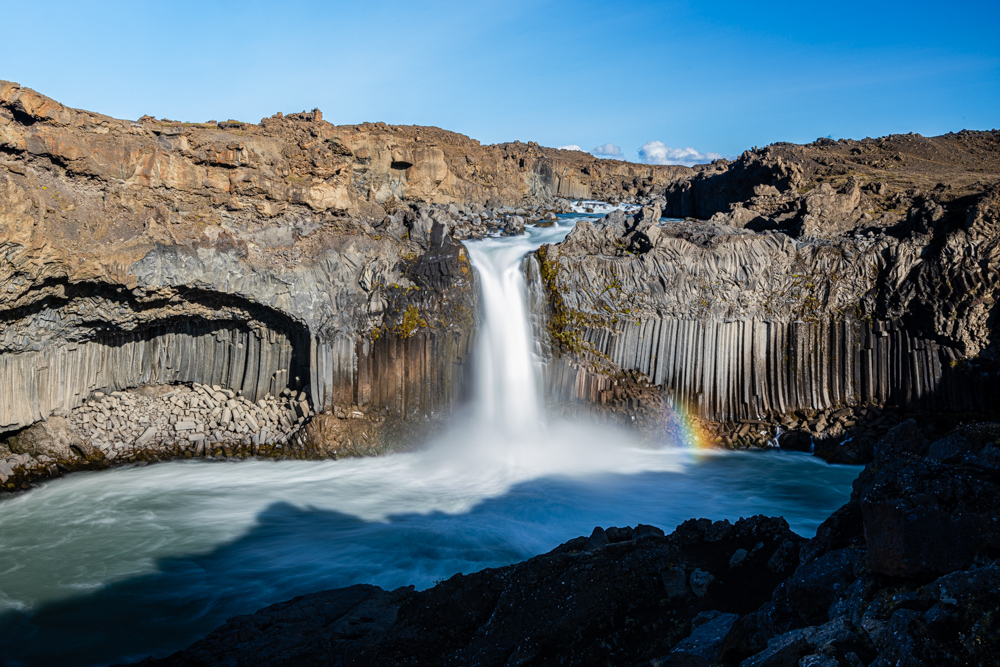 [2023 冰島環島 16 日] Day10 克拉夫拉火山、新娘婚紗瀑布