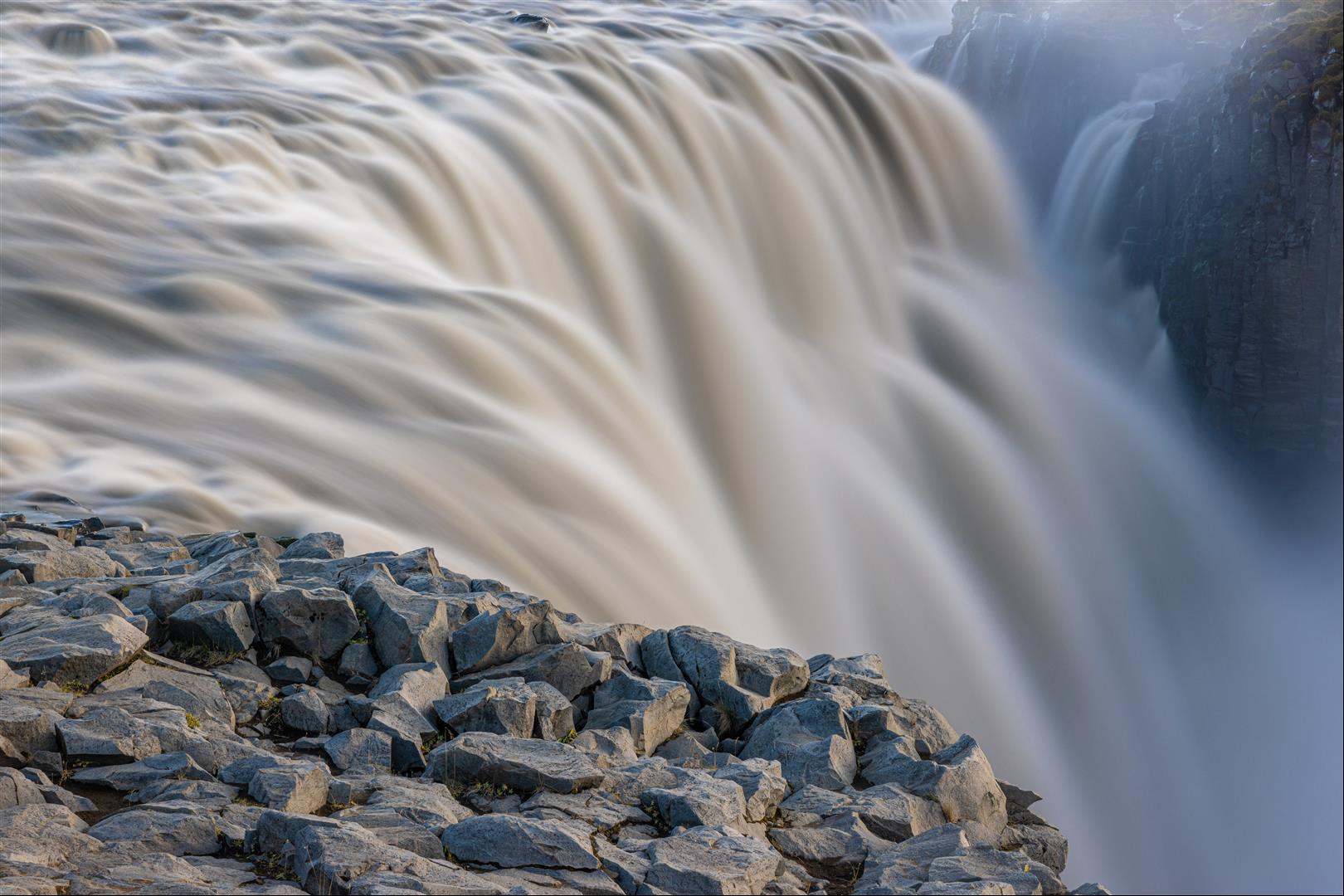 [冰島景點] 冰島北岸景點 - 黛提瀑布 Dettifoss