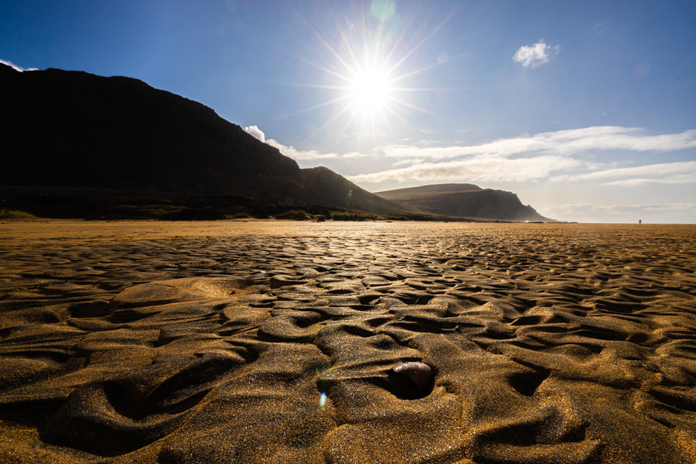 [2023 冰島環島 16 日] Day13 擱淺灣、紅沙灘、丁堅地瀑布