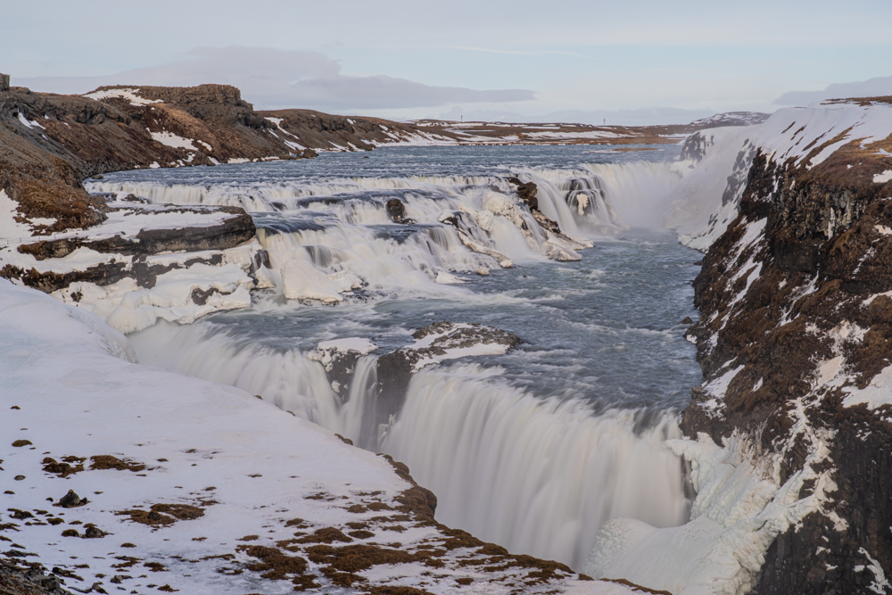 [2024/03 冰島環島] Day03 冰島金圈、火口湖、間歇泉、辛格維爾國家公園、黃金瀑布