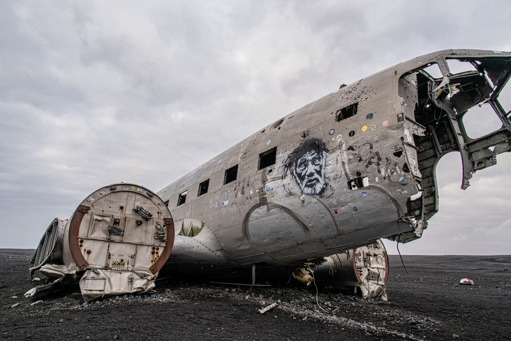 [2024/03 冰島環島] Day04 飛機殘骸、史科嘉瀑布、塞里雅蘭瀑布