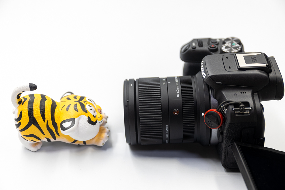 [比攝影132] Sigma 18-50mm F2.8 DC DN RF RF-S Canon RF-S 評測