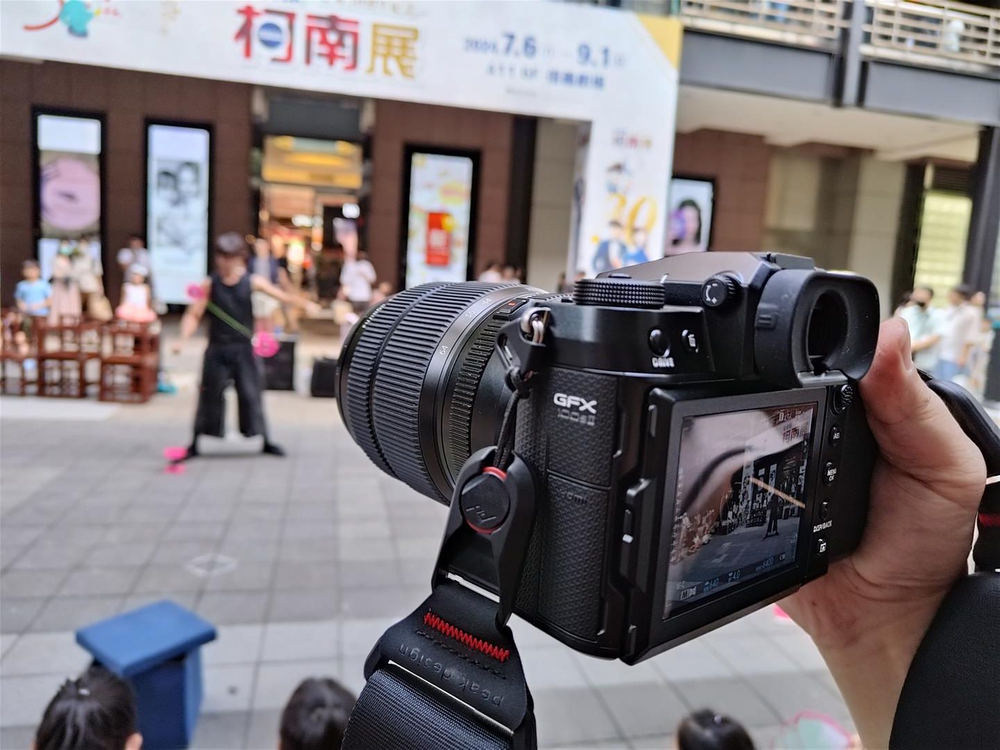 [比攝影134] GFX100S2 開箱評測，相機主體介紹、規格介紹、簡單開箱