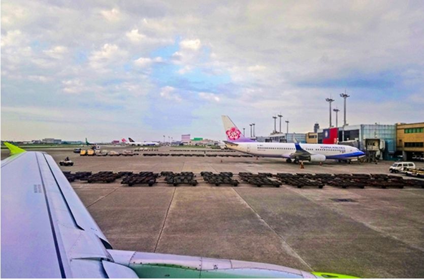 [旅行團行程] 冰島 - 冰與火之國 環島⾏ 夢幻北極光10⽇