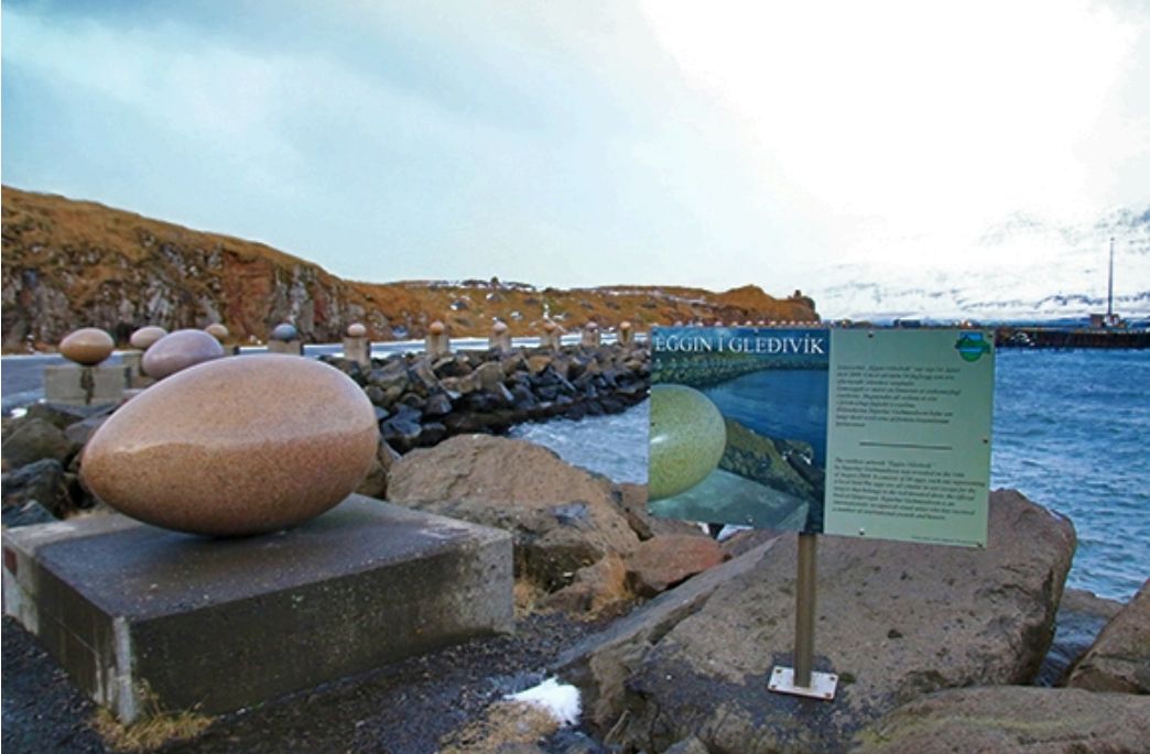 [旅行團行程] 冰島 - 冰與火之國 環島⾏ 夢幻北極光10⽇