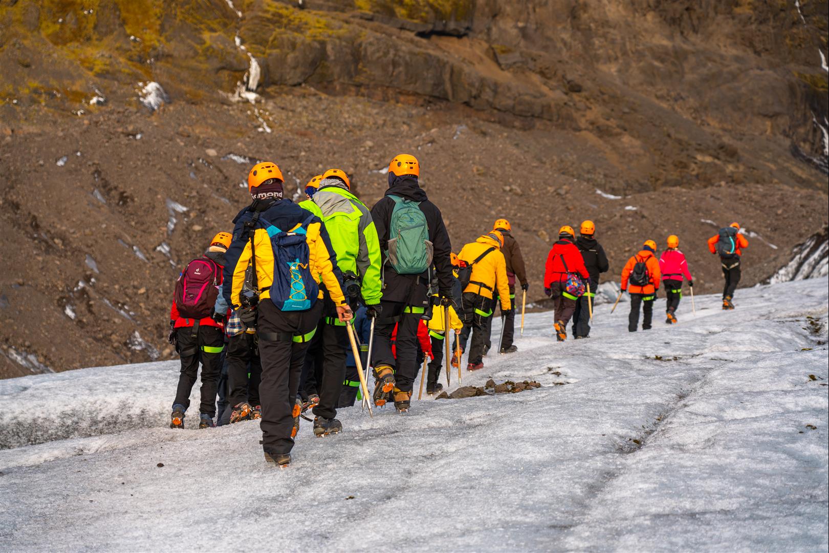 [旅行團行程] 冰島 - 冰與火之國 環島⾏ 夢幻北極光10⽇