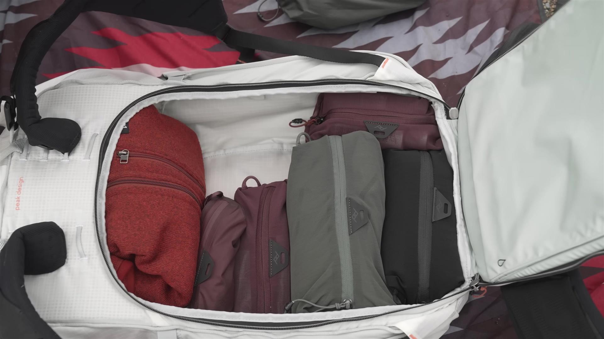 [3C NEWS] Peak Design 要推出更具機能性的「登山背包了」