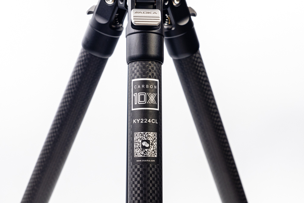 [玩攝影118] AOKA KY224CL 輕巧收納四節碳纖維三腳架