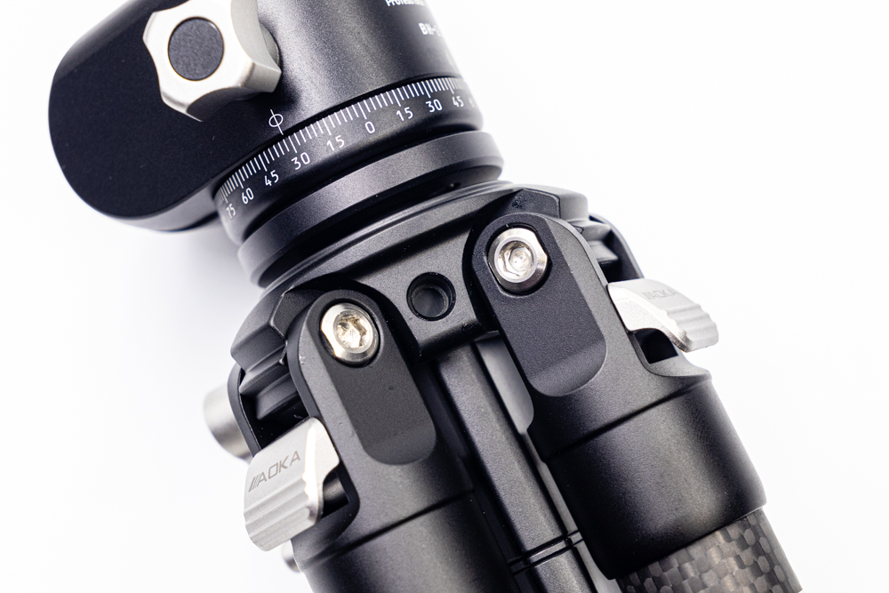 [玩攝影118] AOKA KY224CL 輕巧收納四節碳纖維三腳架