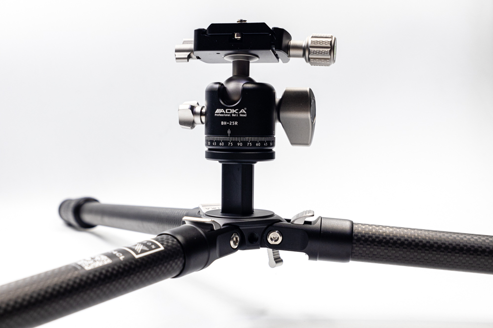 [玩攝影118] AOKA KY224CL 輕巧收納四節碳纖維三腳架