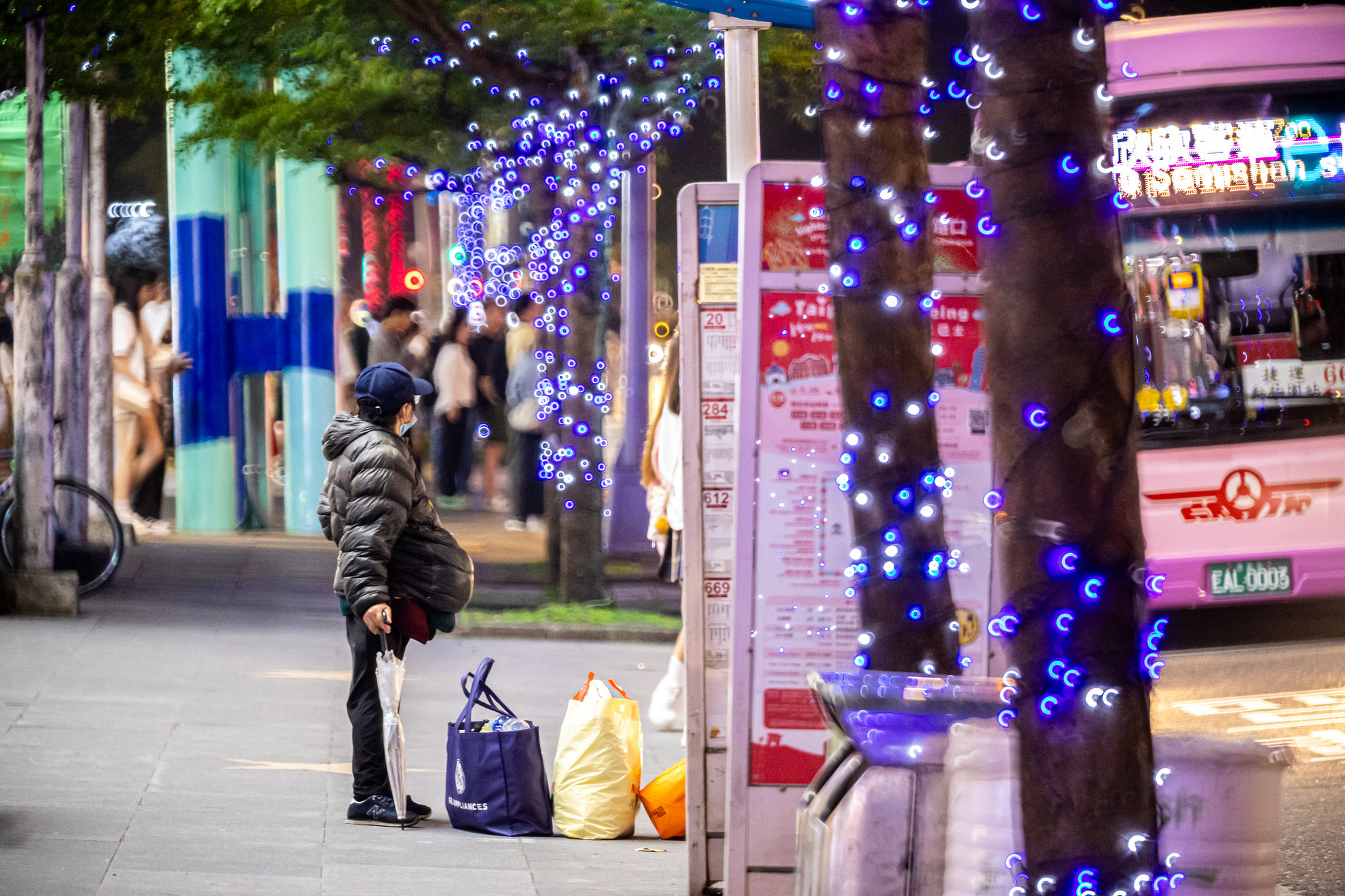 [玩攝影122] Kase 200mm F5.6 全片幅折返式鏡頭，甜甜圈散景超誘人